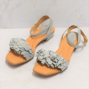 BORN Bouvet Floral Sandal in Light Blue 8M NIB